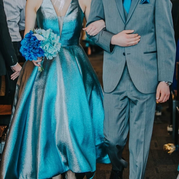 Prom or Bridesmaid Dress - Picture 7 of 7